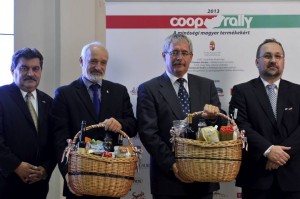 Coop2