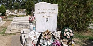 Solymosi Eszter emlékére