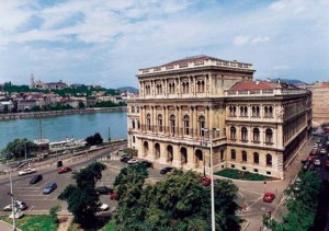 Konferencia az Akadémián