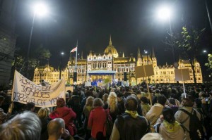 Kossuth téri tüntetők
