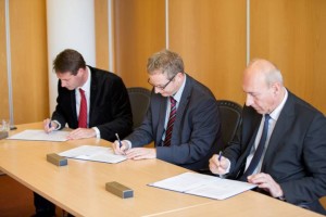 Diederik Pen, Zsolnay Tamás és Hangyál Gyula