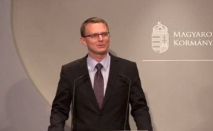 Rétvári Bence