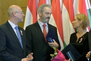 Tóbiás, Klecska, Bombera