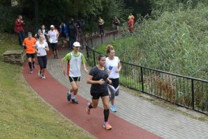 Katalin fut Angélával