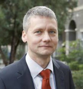 Kara Ákos államtitkár