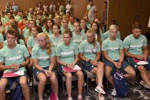 Ifjú olimpikonjaink a Csörsz utcai fogadáson