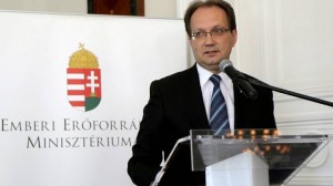 Hoppál Péter államtitkár