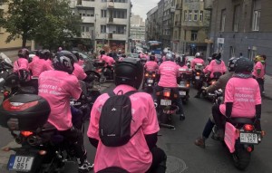 Rózsaszín motorosok