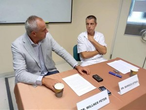 Sajtótájékoztató az Uzsokiban